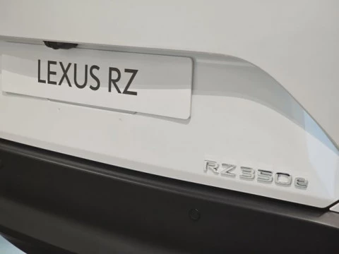 Lexus RZ 350e e-Premium Efficiency Efficiency FWD