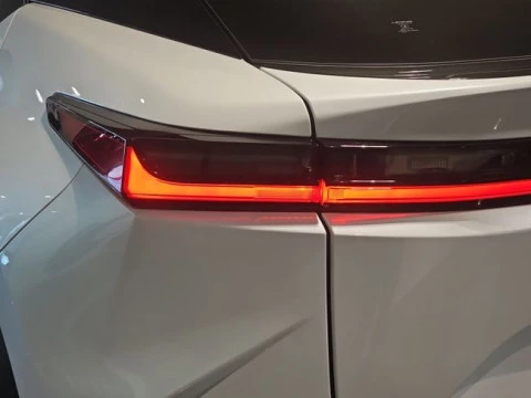 Lexus RZ 350e e-Premium Efficiency Efficiency FWD