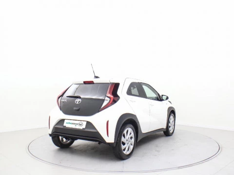 Toyota Aygo X Cross 1.0 VVT-I PLAY 72 5P