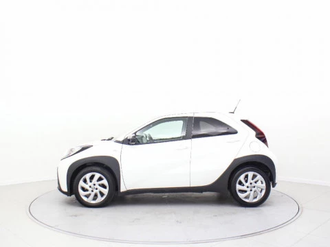 Toyota Aygo X Cross 1.0 VVT-I PLAY 72 5P