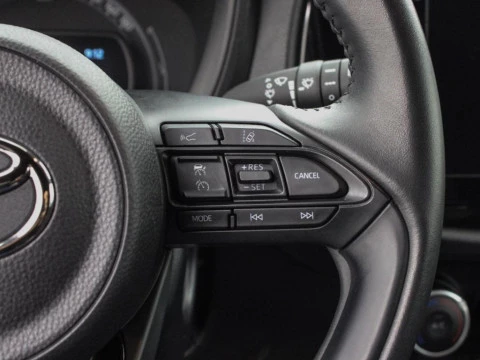 Toyota Aygo X Cross 1.0 VVT-I PLAY 72 5P