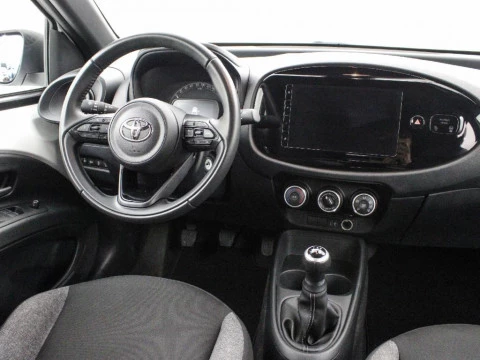 Toyota Aygo X Cross 1.0 VVT-I PLAY 72 5P