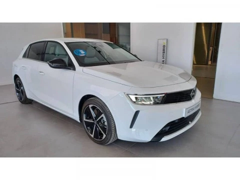 Opel Astra PHEV 1.6T Hybrid 132kW (180CV) Elegance Auto Opel Astra PHEV 1.6T Hybrid 132kW (180CV) Elegance Auto