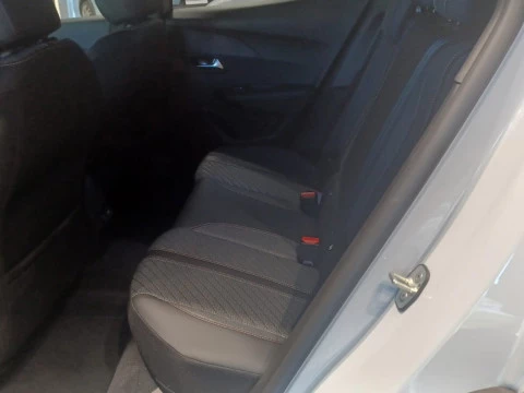 Peugeot 2008 N2008 Allure Hybrid 145 eDCS6