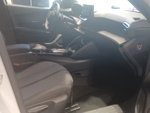 Peugeot 2008 N2008 Allure Hybrid 145 eDCS6