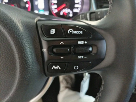 Kia Stonic 1.0 T-GDi 74kW (100CV) MHEV MT Drive