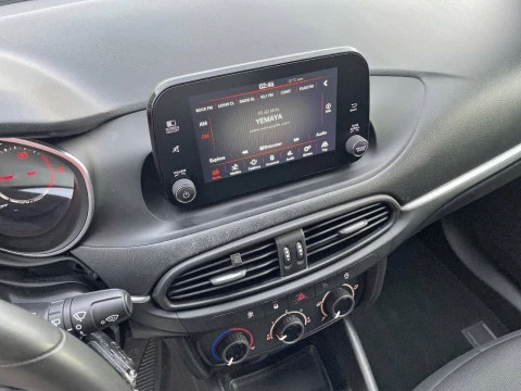 Fiat Tipo 5P 1.3 Multijet 70kW (95CV) Mirror