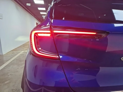 Renault Captur techno Eco-G 100cv (74 kW)