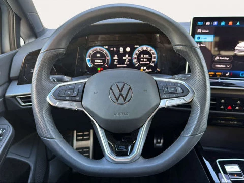 Volkswagen Golf R-Line 2.0 TDI 110 kW (150 CV) DSG