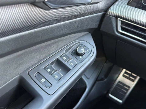 Volkswagen Golf R-Line 2.0 TDI 110 kW (150 CV) DSG