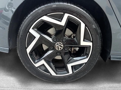 Volkswagen Golf R-Line 2.0 TDI 110 kW (150 CV) DSG