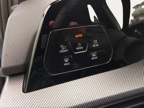 Volkswagen Golf R-Line 2.0 TDI 110 kW (150 CV) DSG