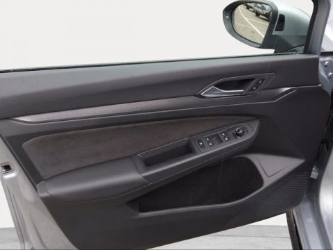 Volkswagen Golf R-Line 2.0 TDI 110 kW (150 CV) DSG