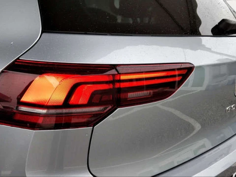 Volkswagen Golf R-Line 2.0 TDI 110 kW (150 CV) DSG