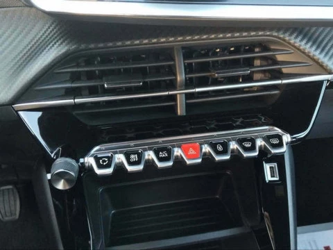 Peugeot 2008 Puretech 100 S&S Active Pack 75 kW (100 CV)