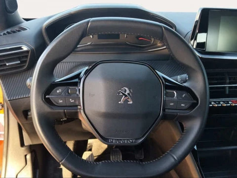 Peugeot 2008 Puretech 100 S&S Active Pack 75 kW (100 CV)