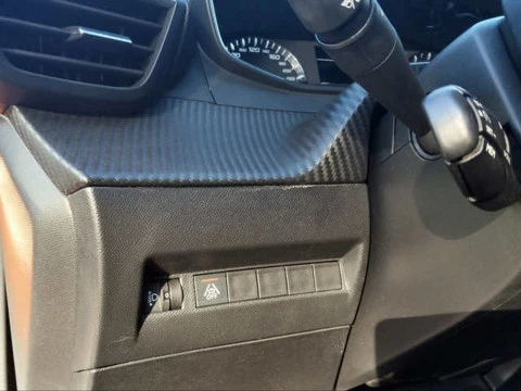 Peugeot 2008 Puretech 100 S&S Active Pack 75 kW (100 CV)