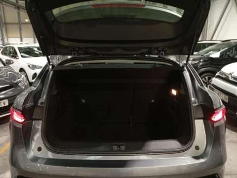 Renault Megane E-Tech Equilibre EV40 96kW (130CV) standard ch.