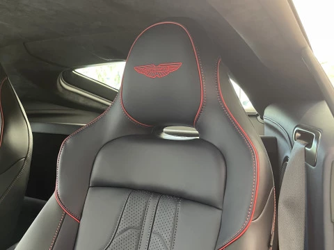 Aston Martin Vantage 4.0 V8 Auto