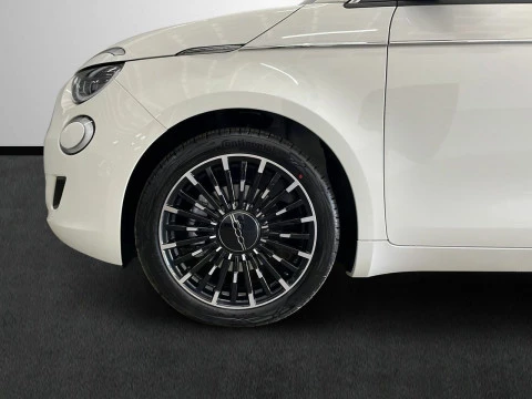 Fiat 500 laPrima Hb 190km 70kW (95cv)