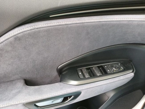 Lexus LBX 1.5 136cv HEV Cool+