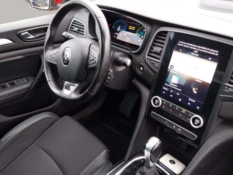 Renault Megane RENAULT  E-TECH Zen 117kW