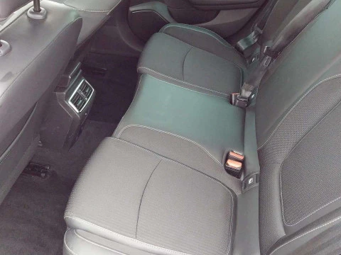 Renault Megane RENAULT  E-TECH Zen 117kW