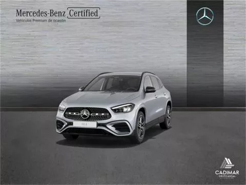 Mercedes-Benz Clase GLA 200 D