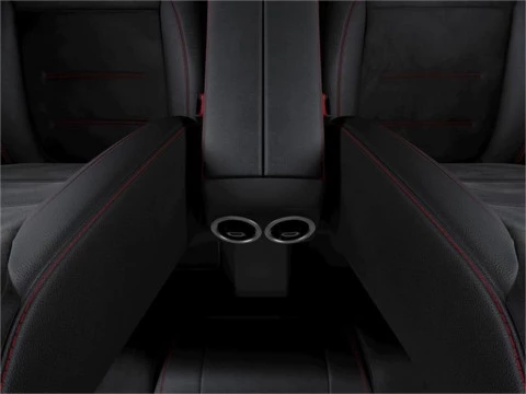 Mercedes-Benz GLA 200 D