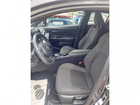 Toyota C-HR 5P Advance 125H e-CVT