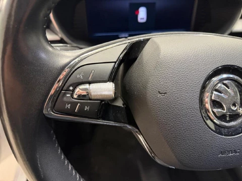 Skoda Fabia 1.0 TSI 81KW STYLE 110 5P