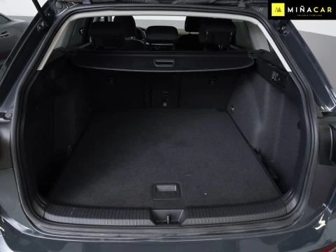 Volkswagen Golf Life 1.0 TSI 81kW 110CV Variant