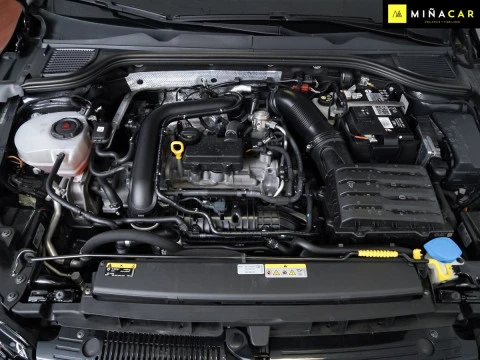 Volkswagen Golf Life 1.0 TSI 81kW 110CV Variant