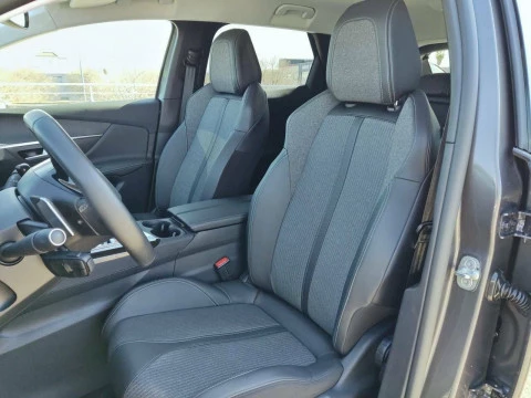 Peugeot 3008 1.2 PureTech 96KW S&S Allure Pack EAT8