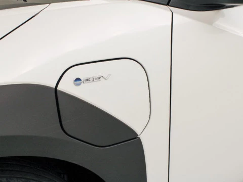 Toyota BZ4X BEV 71KWH 200E ADVANCE 204 5P