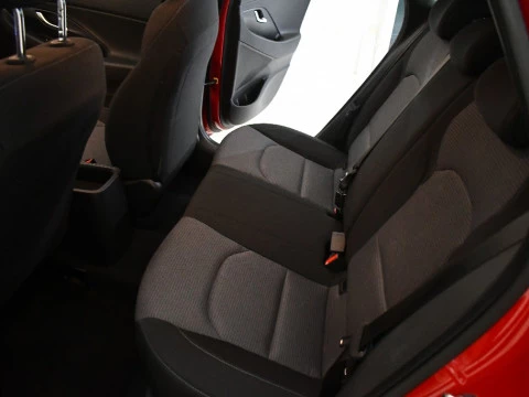 Hyundai i30 1.5 DPI Essence