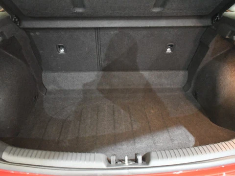 Hyundai i30 1.5 DPI Essence