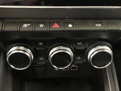 Renault Clio   TCe Techno 67kW