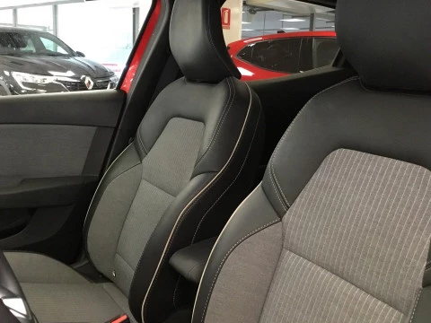 Renault Clio   TCe Techno 67kW