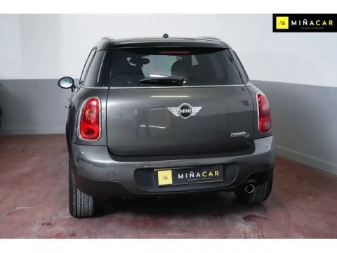 MINI Countryman Cooper D 82 kW (112 CV)