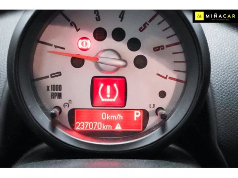 MINI Countryman Cooper D 82 kW (112 CV)