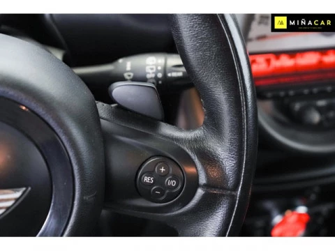 MINI Countryman Cooper D 82 kW (112 CV)