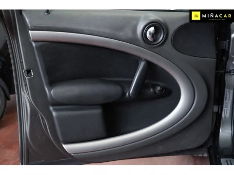 MINI Countryman Cooper D 82 kW (112 CV)