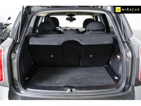 MINI Countryman Cooper D 82 kW (112 CV)