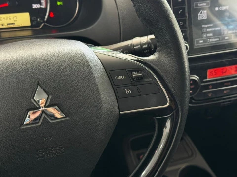 Mitsubishi Space Star 1.2  70 CV