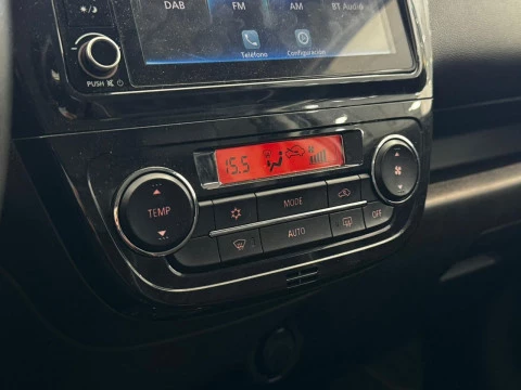 Mitsubishi Space Star 1.2  70 CV