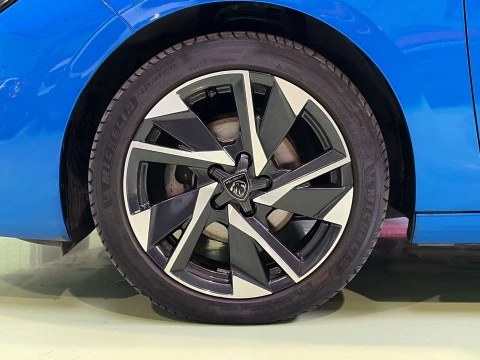 Peugeot 308 PureTech 130 SANDS Active Pack 96 kW (130 CV)