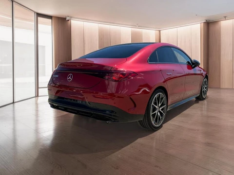 Mercedes-Benz CLA  180 con tecnologia hibrida