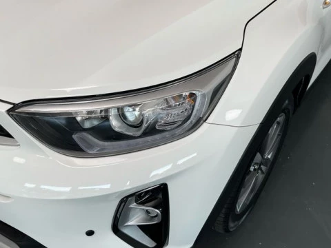 Kia Stonic 1.2 DPi 62kW (84CV) Concept