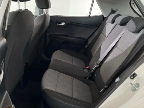 Kia Stonic 1.2 DPi 62kW (84CV) Concept